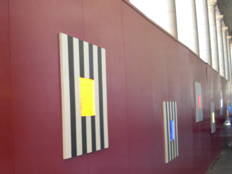 13-chantier_palais_royal_buren_mur_rouge_cote_jardin 13-chantier_palais_royal_buren_mur_rouge_cote_jardin