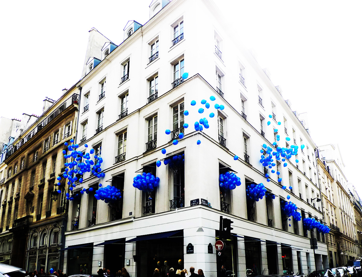 colette_anniversaire_lacher_ballons_bleus