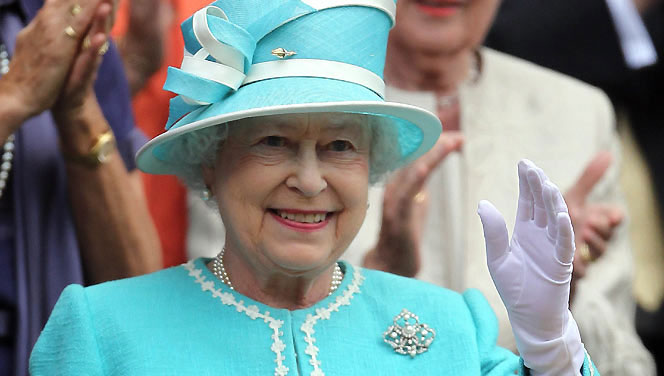 Queen_2010